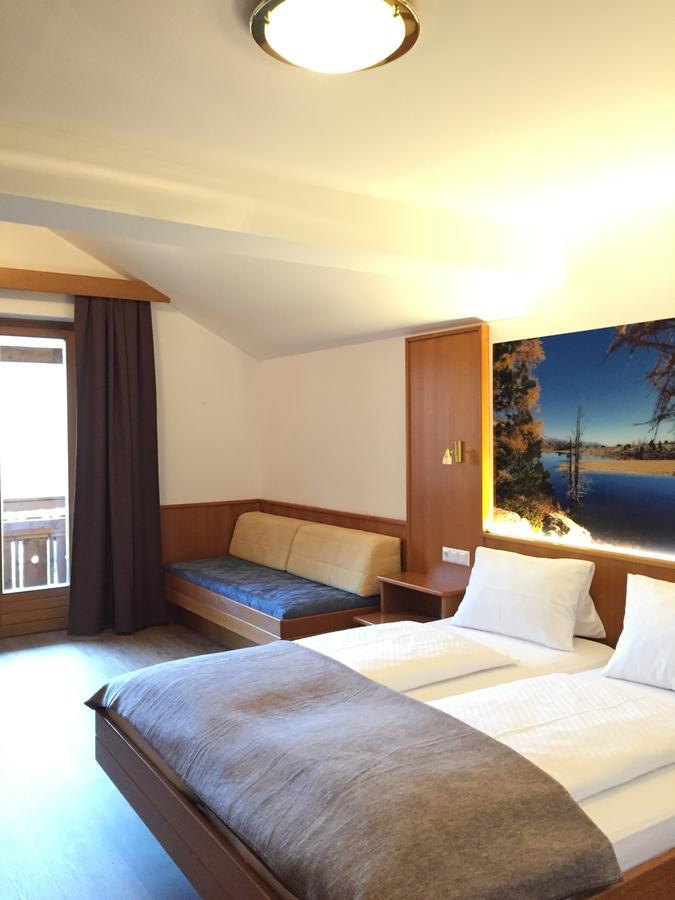 גמונד Hotel Restaurant Platzer מראה חיצוני תמונה